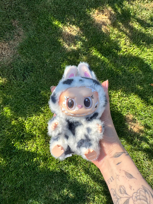 Original Lamoomoo (Sitting Down)