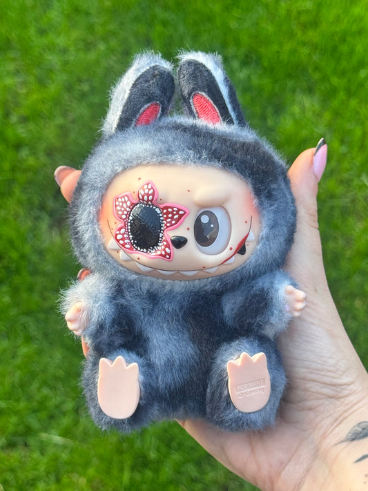 Stranger Things Collection - Demogorgon labubu (Limited Edition)